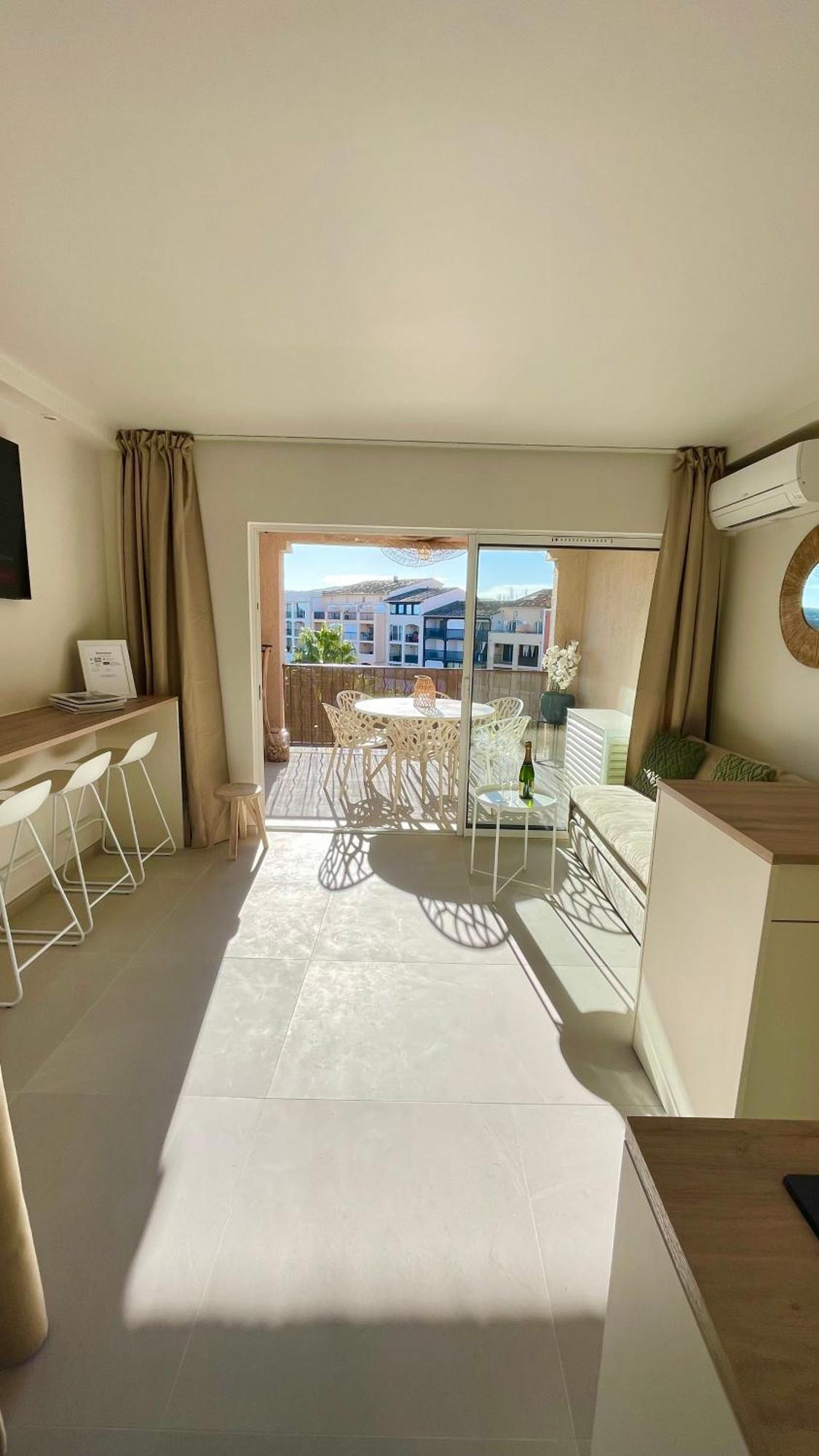 Апартаменты Proche St Tropez Refait A Neuf Bord De Et Piscine *